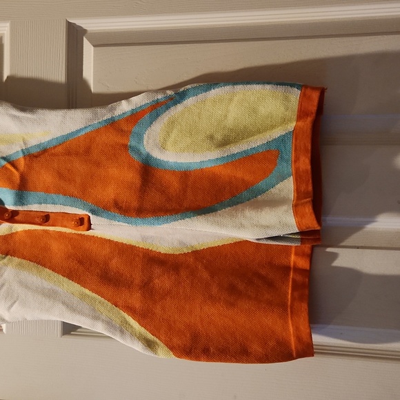 Multi Color Short Jumper - Picture 4 of 5